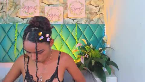 Alexia Brown online show from 05/19/26, 03:07