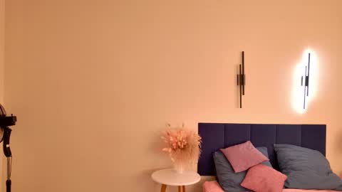 alexis_lovelyy online show from 02/17/26, 05:04