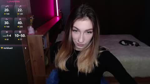 Alexis online show from 10/24/25, 06:48