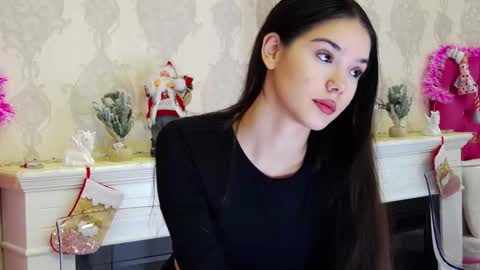 alexisdevine online show from 12/19/25, 05:36