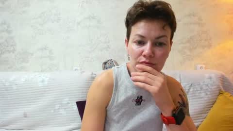 Snapshot of alexisweets chatting on 06/23/26, 04:05 Sosweetcherry online show from 06/23/26, 04:05