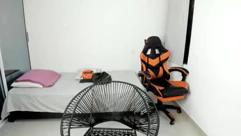 ALEXJ BLACK online show from 11/22/25, 11:09