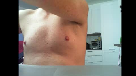 Alexia online show from 10/09/25, 04:49