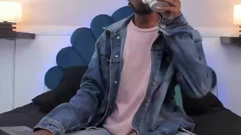 Alex Jaccob online show from 09/25/25, 01:37