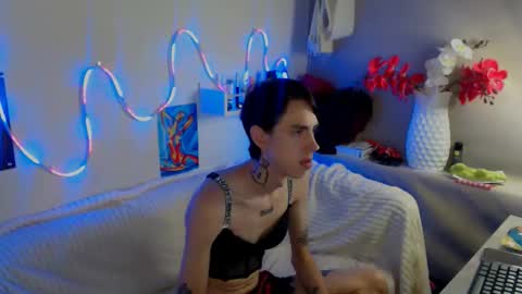 alexnaughty14 online show from 10/24/25, 09:17