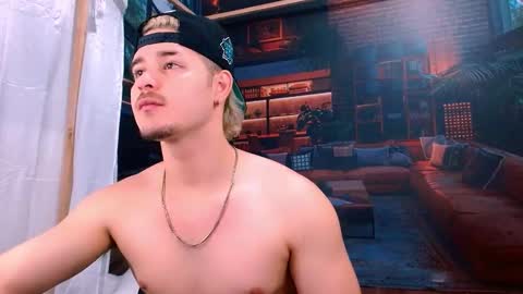 Alex online show from 11/01/25, 07:16
