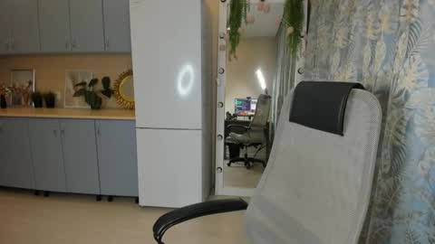 Dennis online show from 03/04/25, 12:12