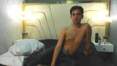 Alexsavage  online show from 03/06/25, 02:30