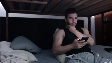 alexsb1998 online show from 02/04/25, 04:48