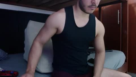 alexsb1998 online show from 02/04/25, 07:51