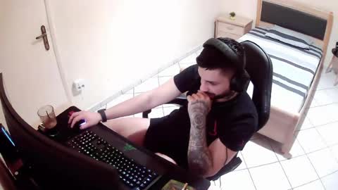 alexthepro00 online show from 06/13/26, 05:44