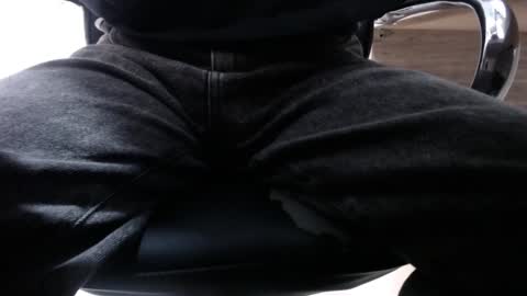 Alex online show from 02/05/25, 10:01