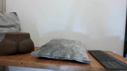 Alex online show from 03/09/25, 12:21