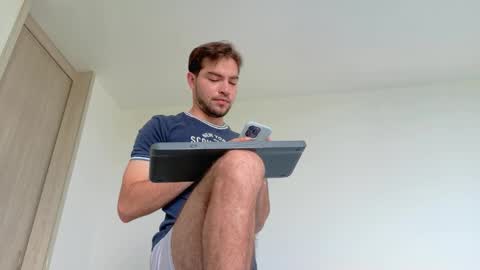 Alex online show from 11/21/25, 09:02