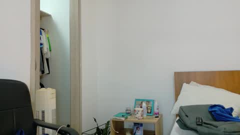 Alex online show from 02/05/26, 06:29