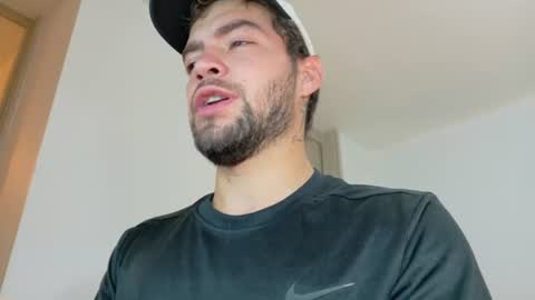 Alex online show from 06/17/26, 04:37