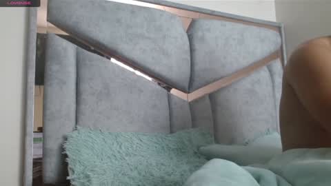 alex y luisa online show from 01/25/25, 02:58