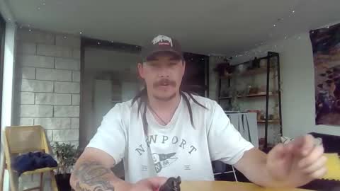 Alex online show from 01/14/26, 04:07