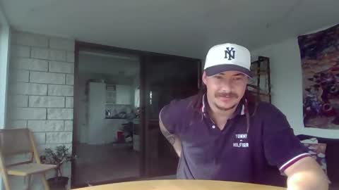 Alex online show from 04/10/26, 11:42