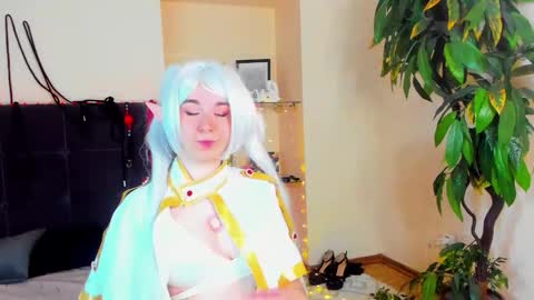 Alexsy online show from 05/17/26, 05:27