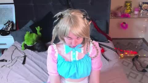 Alexsy online show from 05/25/26, 05:35