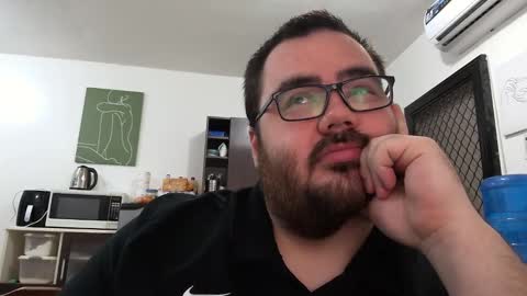 Snapshot of alexxxbear chatting on 02/09/25, 04:50 alexxxbear online show from 02/09/25, 04:50