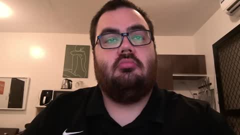 Snapshot of alexxxbear chatting on 02/09/25, 07:52 alexxxbear online show from 02/09/25, 07:52