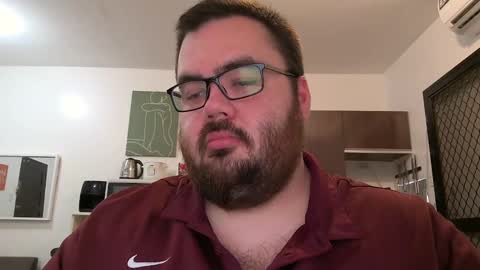 Snapshot of alexxxbear chatting on 02/13/25, 11:47 alexxxbear online show from 02/13/25, 11:47