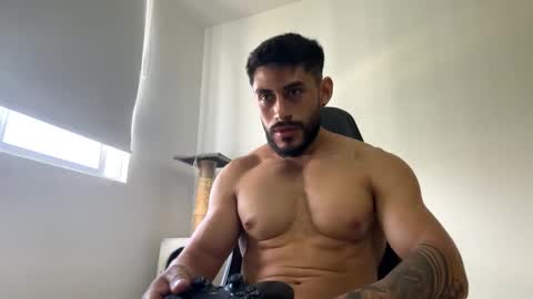 Snapshot of alexxxmachine chatting on 01/27/25, 05:37 Alex freelance model instagram alex b229 online show from 01/27/25, 05:37