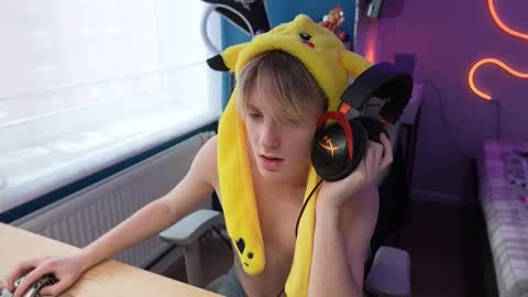 Alexycutie online show from 01/14/26, 09:26