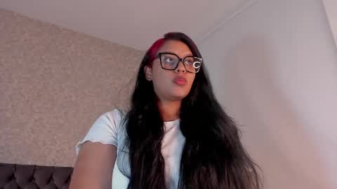 aleya_black online show from 04/10/26, 03:23