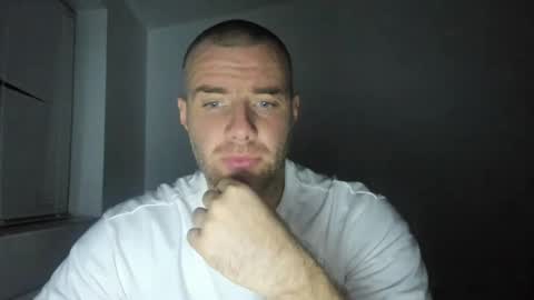 Snapshot of alfiesolomons87 chatting on 12/18/24, 08:14 alfiesolomons87 online show from 12/18/24, 08:14