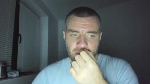 Snapshot of alfiesolomons87 chatting on 01/16/25, 08:03 alfiesolomons87 online show from 01/16/25, 08:03