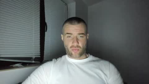 Snapshot of alfiesolomons87 chatting on 02/20/25, 08:14 alfiesolomons87 online show from 02/20/25, 08:14