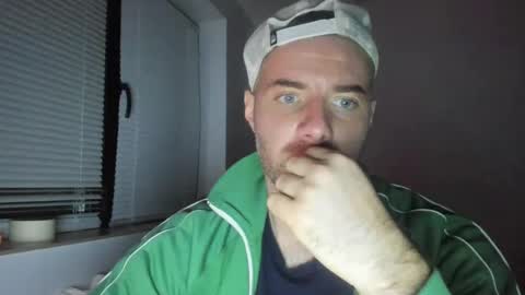 Snapshot of alfiesolomons87 chatting on 03/01/25, 07:15 alfiesolomons87 online show from 03/01/25, 07:15