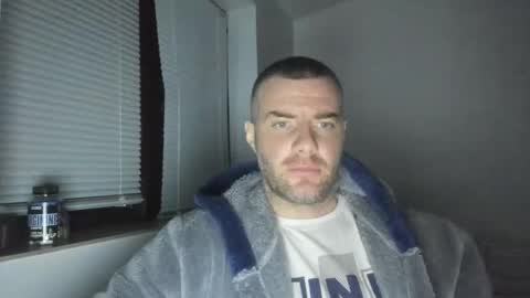 Snapshot of alfiesolomons87 chatting on 03/05/25, 08:42 alfiesolomons87 online show from 03/05/25, 08:42