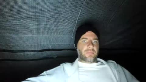 Snapshot of alfiesolomons87 chatting on 09/12/25, 04:01 alfiesolomons87 online show from 09/12/25, 04:01