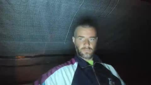 Snapshot of alfiesolomons87 chatting on 09/25/25, 04:27 alfiesolomons87 online show from 09/25/25, 04:27