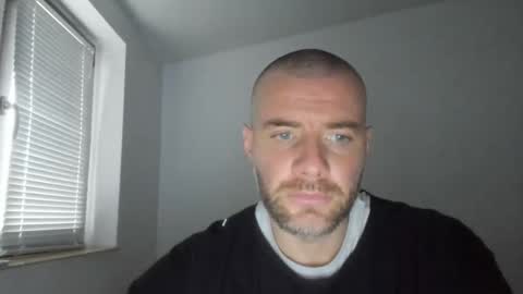 Snapshot of alfiesolomons87 chatting on 12/01/25, 12:10 alfiesolomons87 online show from 12/01/25, 12:10