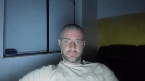 alfiesolomons87 online show from 05/28/26, 08:17