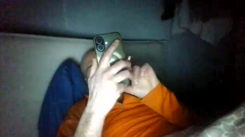 Snapshot of alfred151 chatting on 04/14/26, 06:14 Edgarrrdd1021 online show from 04/14/26, 06:14