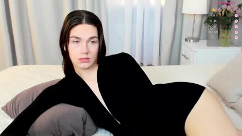 Alfreda online show from 11/08/25, 10:48