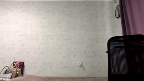 Snapshot of alfrediamordino chatting on 10/17/25, 12:19 Alice online show from 10/17/25, 12:19