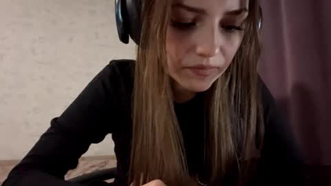 Snapshot of alfrediamordino chatting on 10/18/25, 10:32 Alice online show from 10/18/25, 10:32