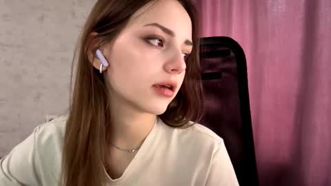 Snapshot of alfrediamordino chatting on 10/29/25, 09:11 Alice online show from 10/29/25, 09:11