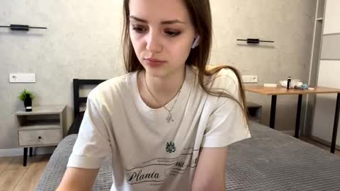 Snapshot of alfrediamordino chatting on 11/22/25, 11:09 Alice online show from 11/22/25, 11:09