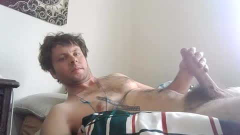 Snapshot of alfredkey14 chatting on 05/12/26, 05:32 alfredkey14 online show from 05/12/26, 05:32