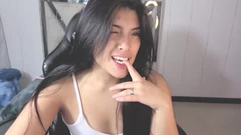 Carolina Join The Fan Club  online show from 03/16/26, 01:00