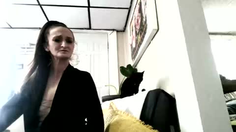 ali_tayler online show from 12/03/25, 04:16