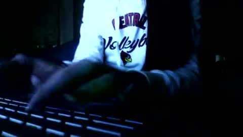 ali_tayler online show from 12/16/25, 10:59